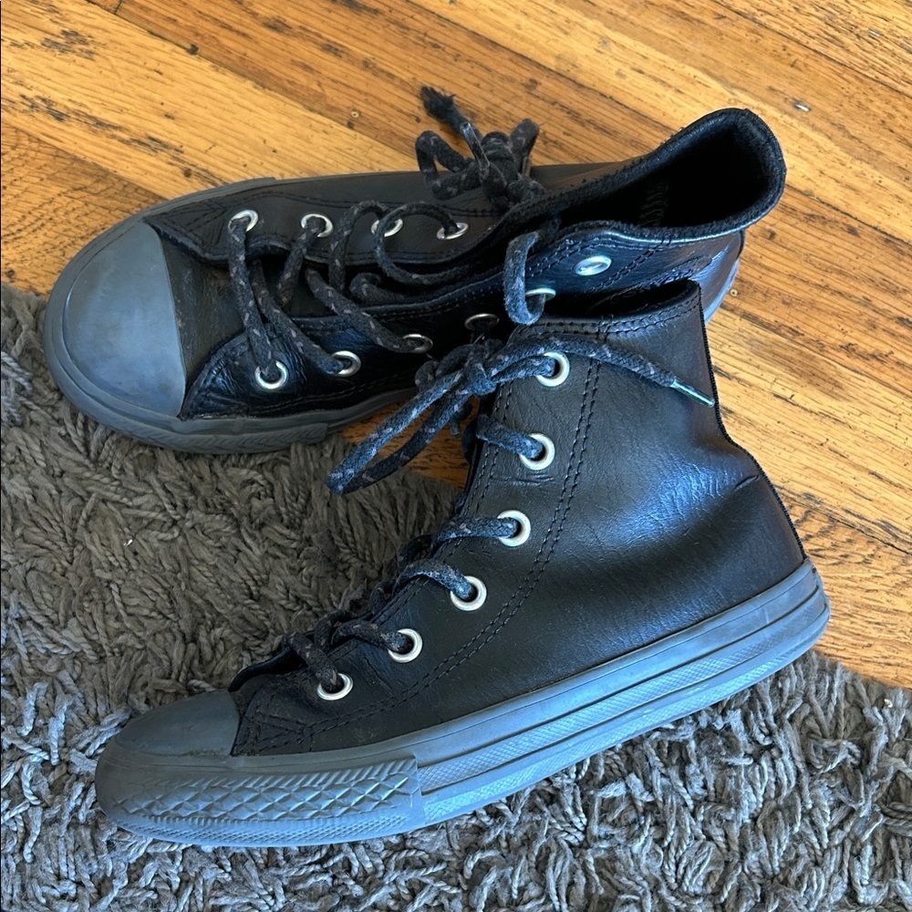 Converse Leather Black High-Top Sneakers Size 13